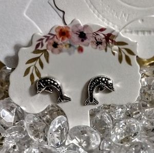 925 Sterling Silver Marcasite Dolphin Stud Earrings